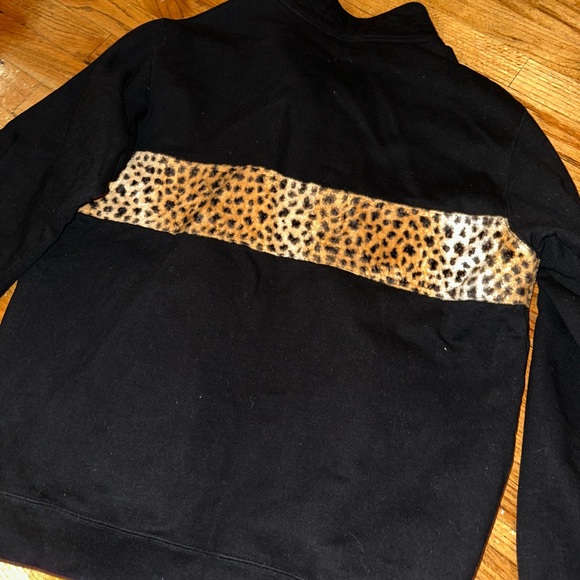 Supreme Black Zip-Up Sweater with Leopard Print - Picture 4 of 5